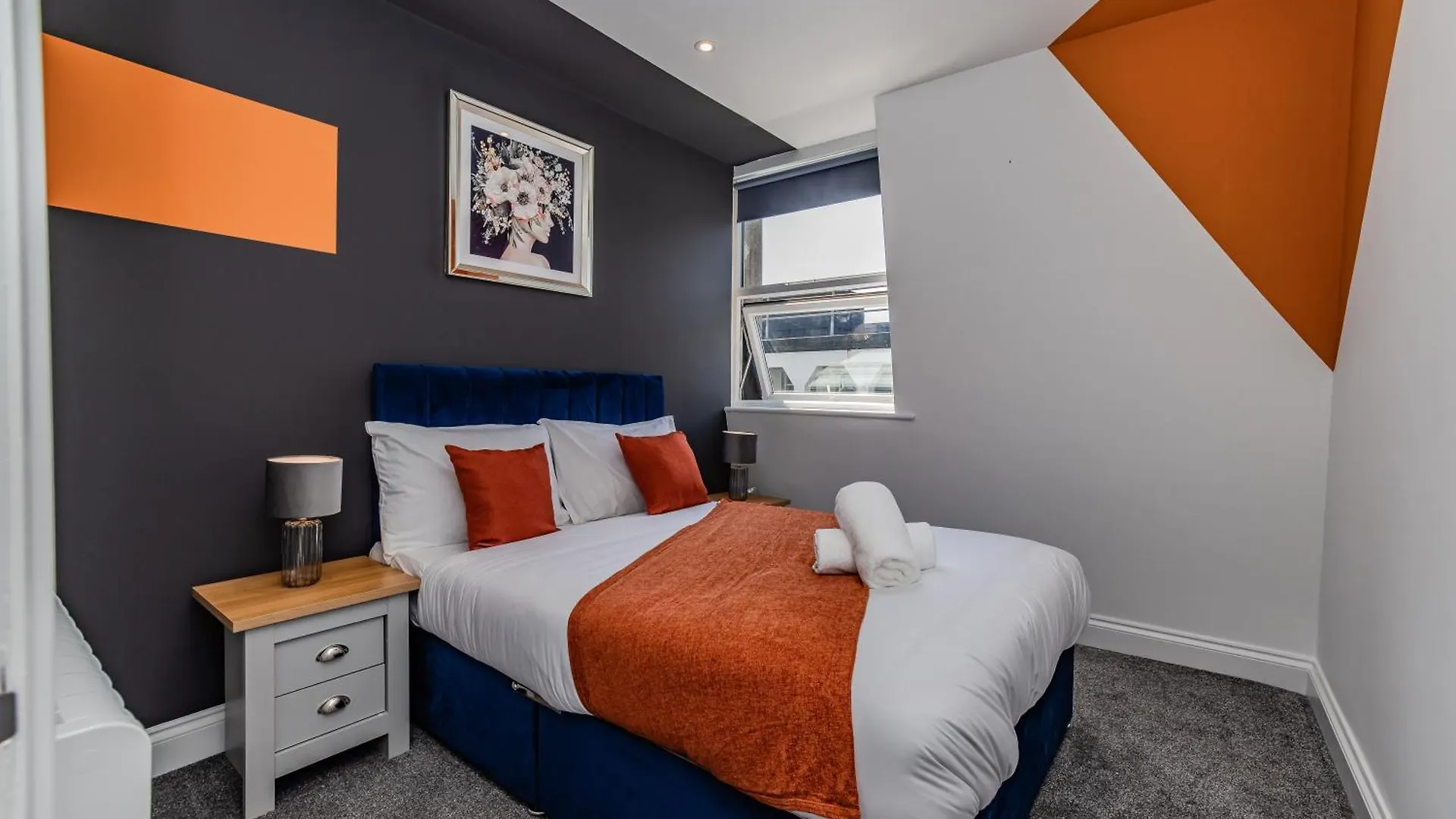 Super Central 2 Bedroom Flat I Next To Shopping Center & Brighton Beach 0*,  Wielka Brytania